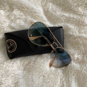 Ray-Ban Aviator Sunglasses